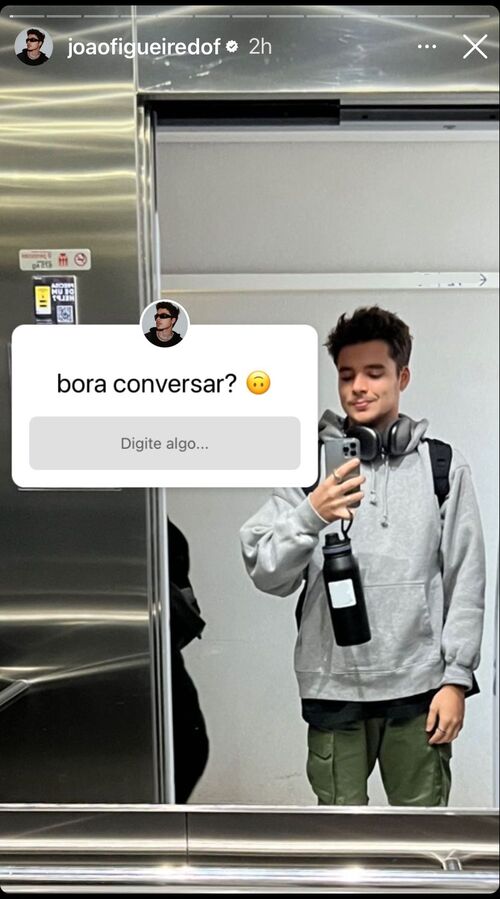 Nesta quarta-feira, 19, João Figueiredo (23) interagiu com seus seguidores no Instagram ao responder algumas perguntas. 