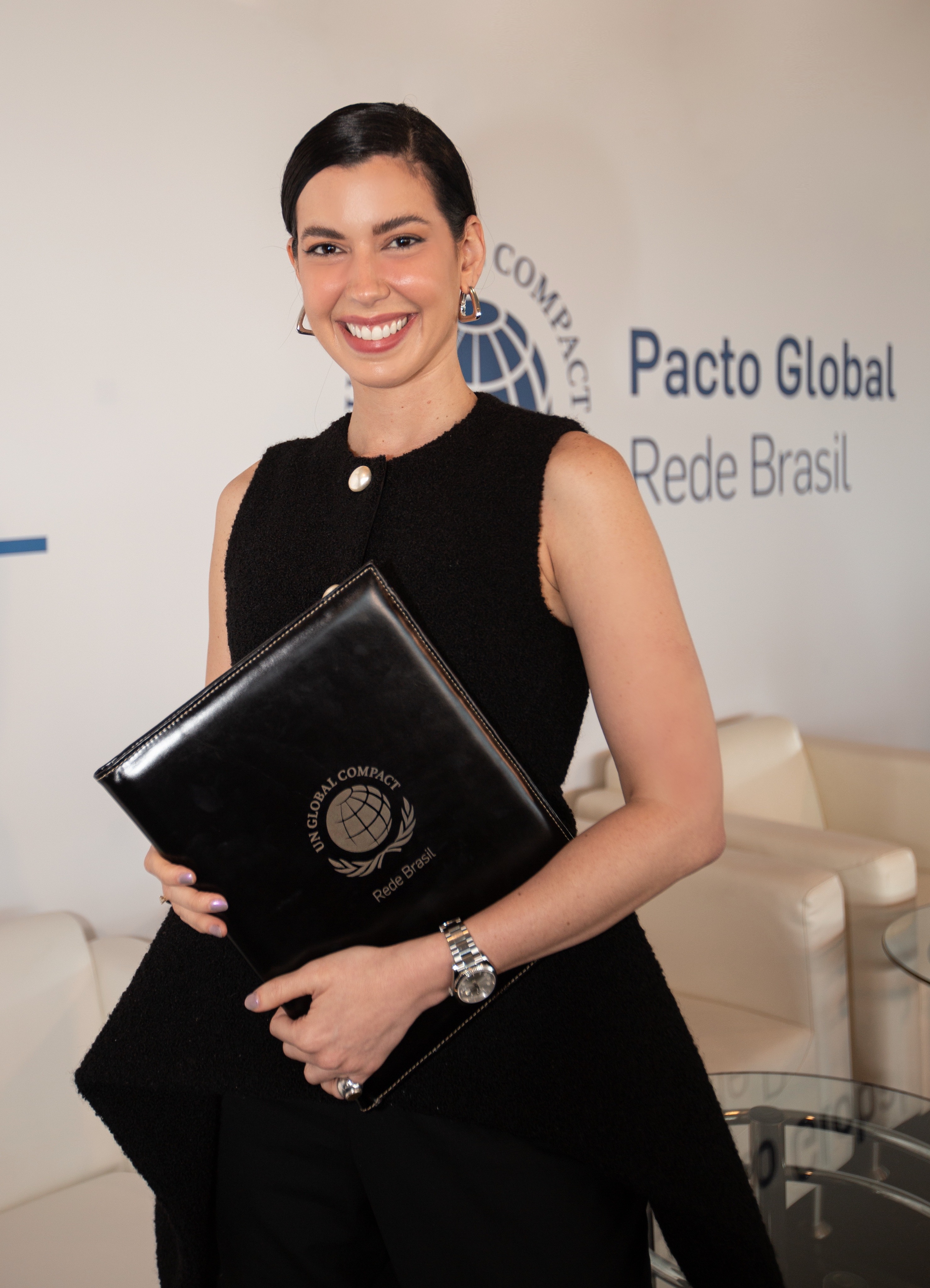 Camila Coutinho se torna a primeira influenciadora brasileira a assinar o Pacto Global da ONU