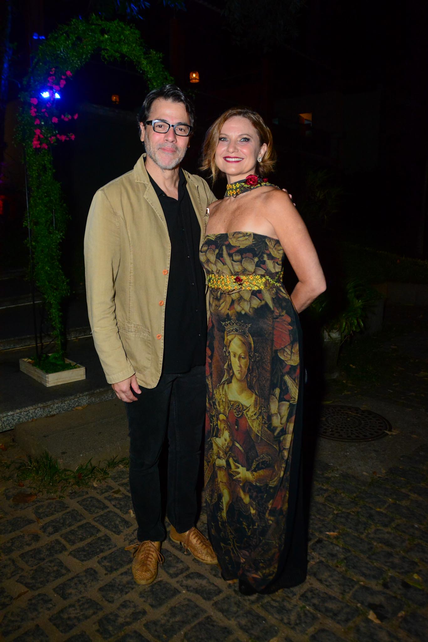 Claudio Lins e esposa