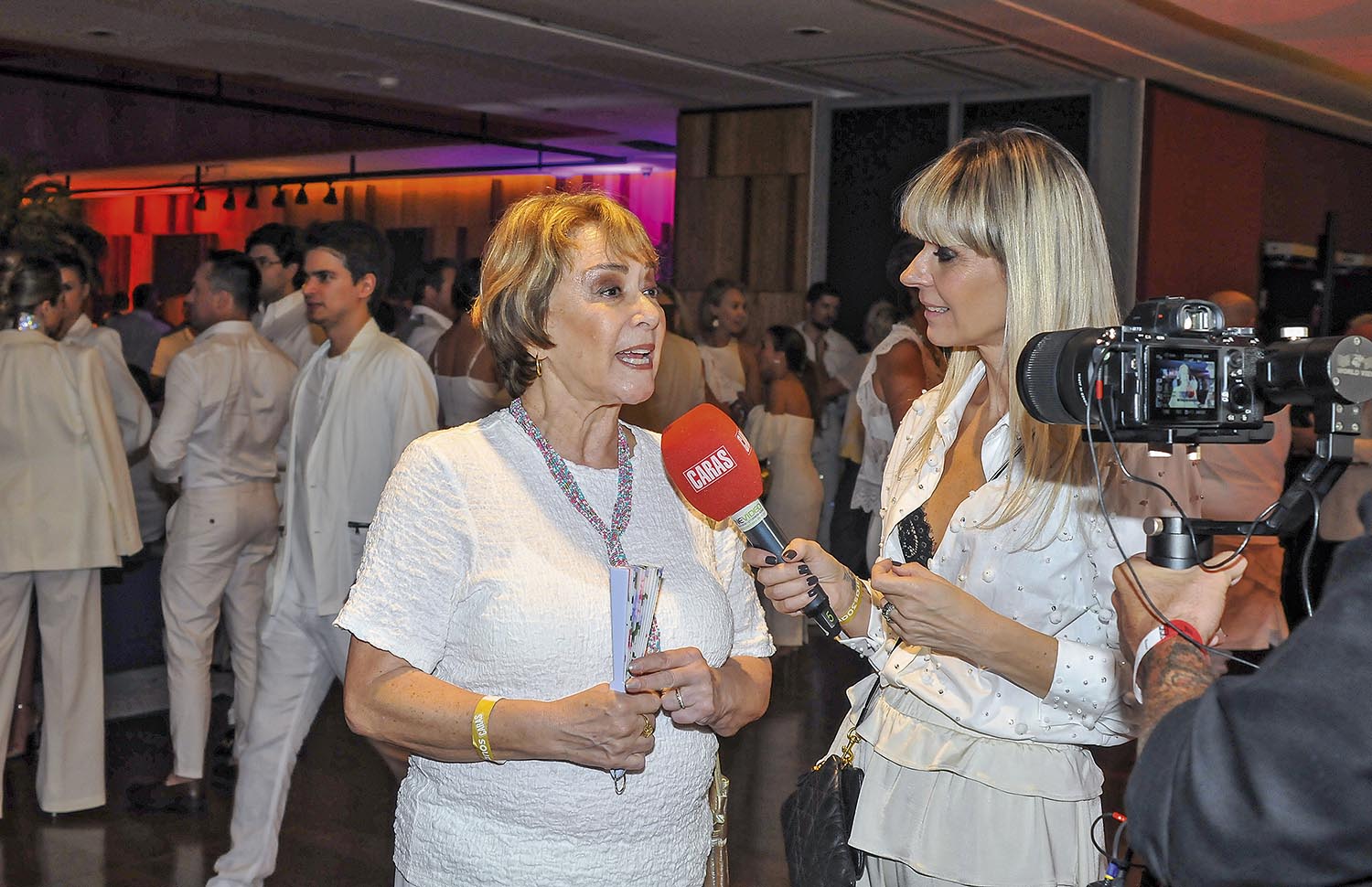 Nivea Maria fala com Paula Martins