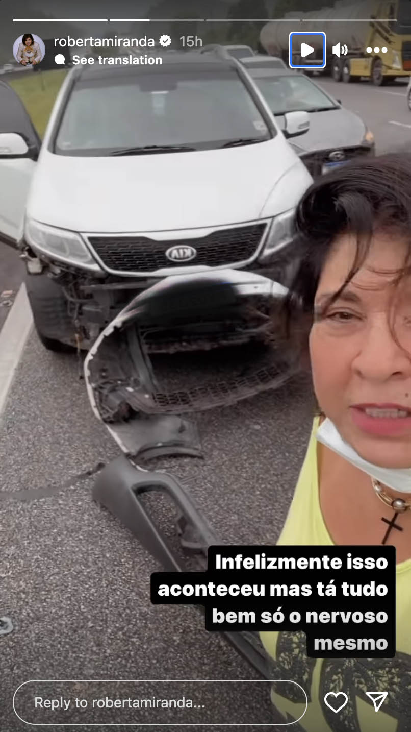 Roberta Miranda sofre acidente de carro na estrada