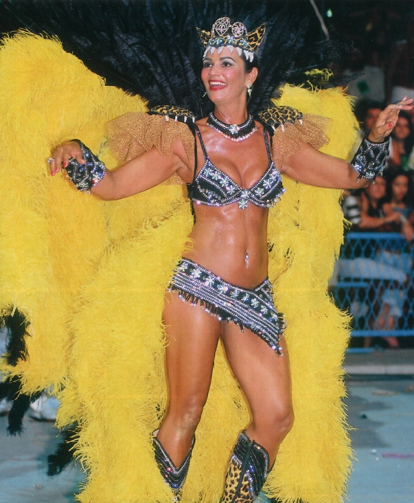 Luiza Brunet no Carnaval de 2002