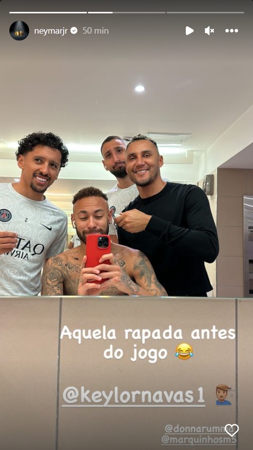 Neymar Jr. raspando a cabeça - Créditos: Reprodução / Instagram