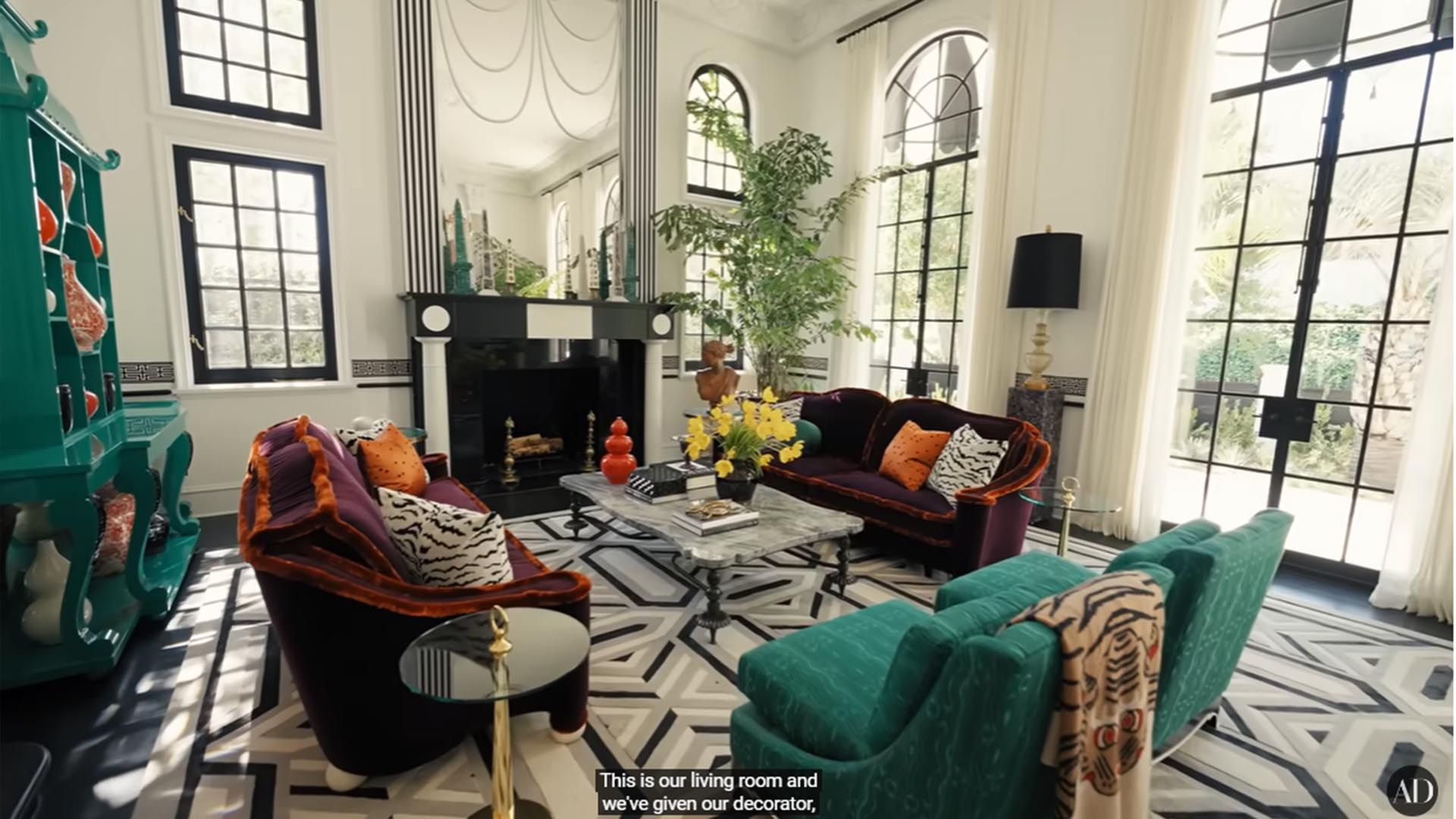 RuPaul mostra sua casa em vídeo do Architectural Digest