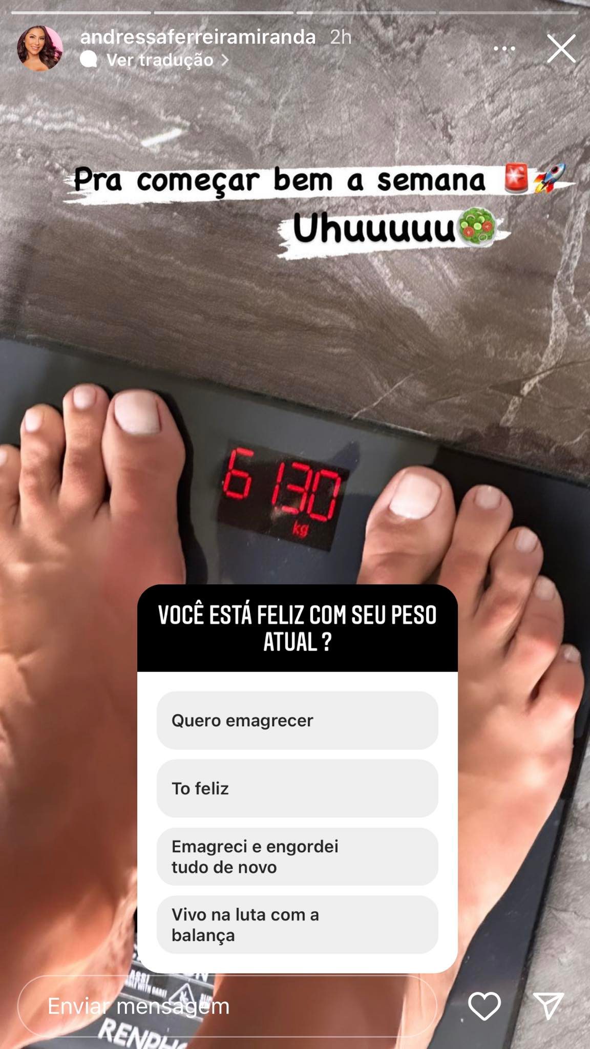 Andressa Miranda mostra foto da balança para revelar qual é o seu peso