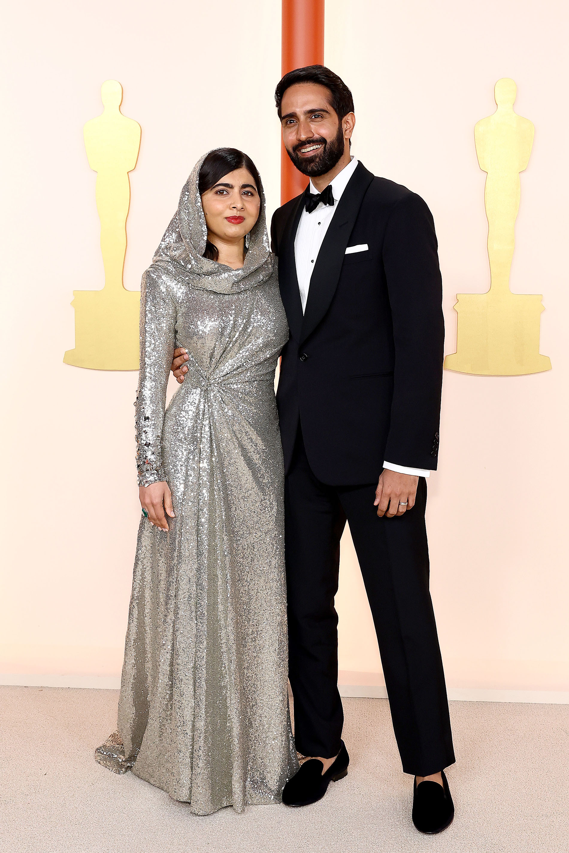 Malala Yousafzai faz a sua estreia no Oscar ao lado do marido