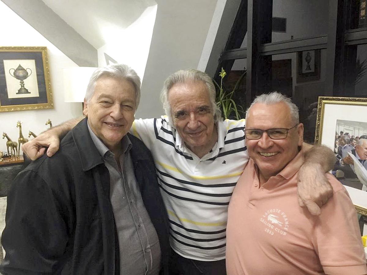 Fúlvio Stefanini com o maestro e Sidney Oliveira, amigo de longa data do músico
