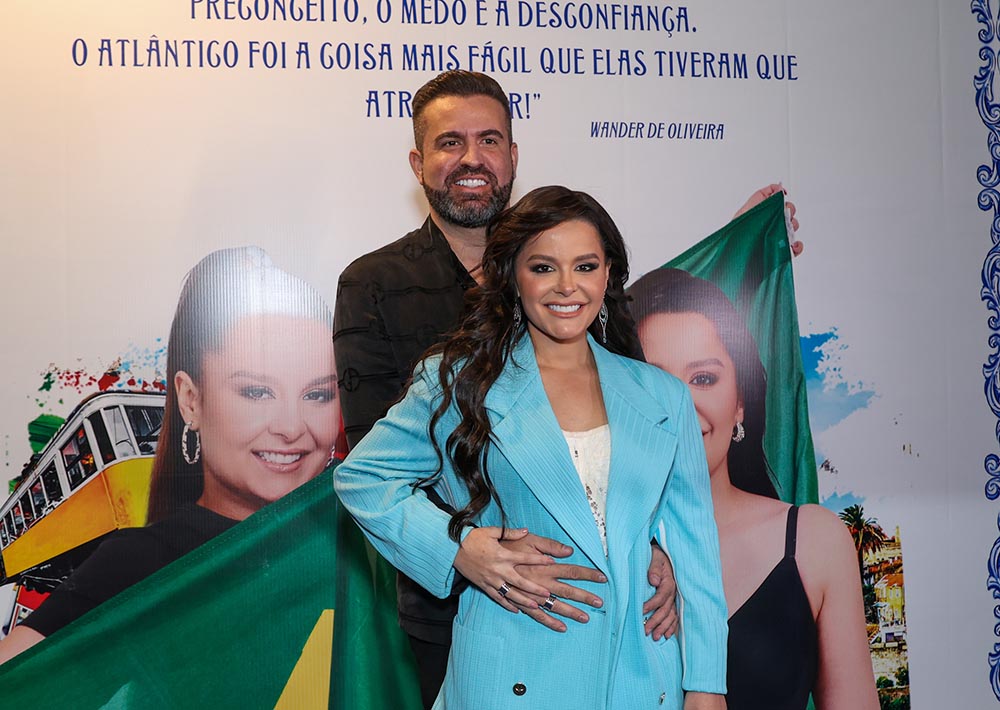 Maraisa celebra seu noivado com Fernando Moccó