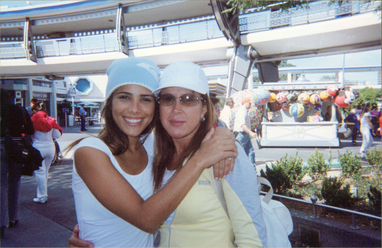 Wanessa com a mãe, Zilu, em viagem para a Disney, nos Estados Unidos - Foto: Arquivo Pessoal