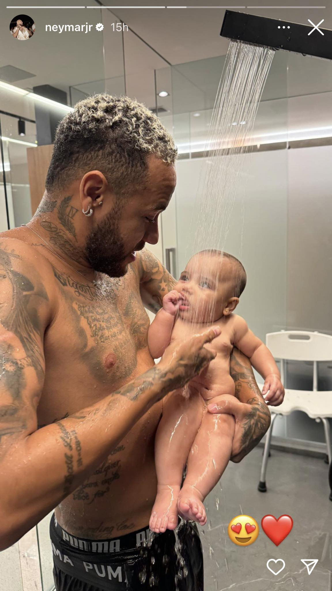 Neymar Jr mostra novas fotos com Mavie