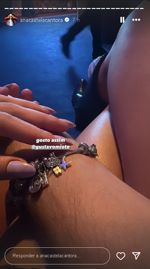Ana Castela mostra pulseira de Gustavo Mioto (Reprodução/Instagram)
