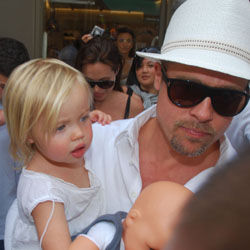 Shiloh e o pai, Brad Pitt