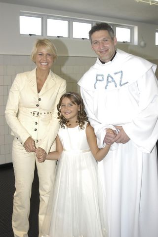 Xuxa, Sasha e Padre Marcelo