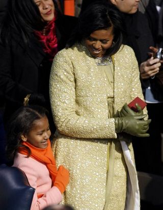 Sasha Obama e a mãe, Michelle Obama