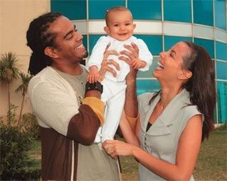 Jair Oliveira, Tânia Khalill e a pequena Isabela