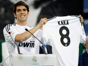 Kaká durante sua apresentação no Real Madrid