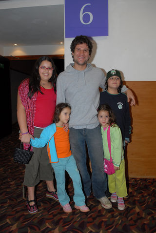 Edgard Piccoli e os filhos Mariana, João, Julia e Gabriela