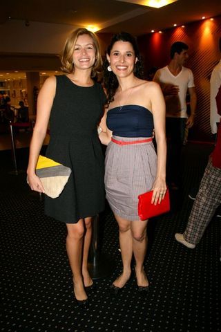 Bianca Castanho e Manuela Dumont apostam na handbag colorida e vibrante
