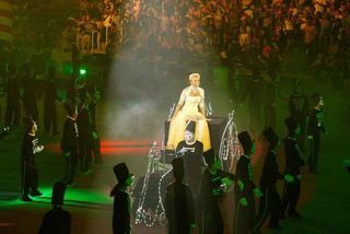 Xuxa em show beneficente no Rio