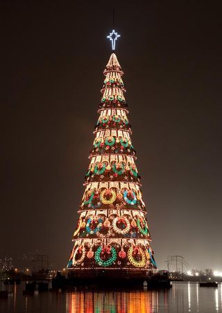 Árvore de Natal da Bradesco Seguros e Previdência, no Rio de Janeiro