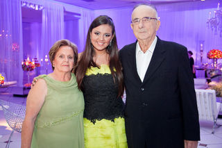Deborah Cruz e seus avós, Ivete Siger Cruz e Ivo da Cruz