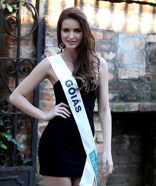 Miss Goiás 2010 - Dieniffer da Costa