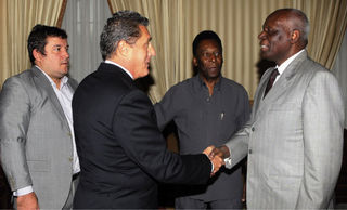 Agenda: Pelé em Luanda, Agola
