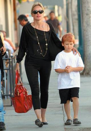 Sharon Stone e o filho Roan