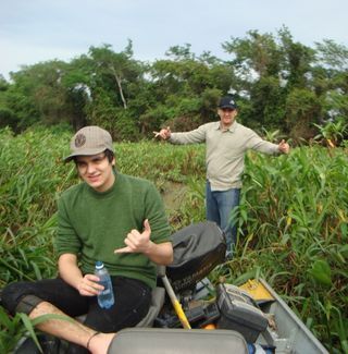 Luan Santana curte as férias no Pantanal