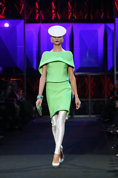 Desfile Giorgio Armani na Semana de Moda em Paris