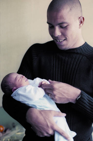 Ronaldo Nazário com o filho Ronald