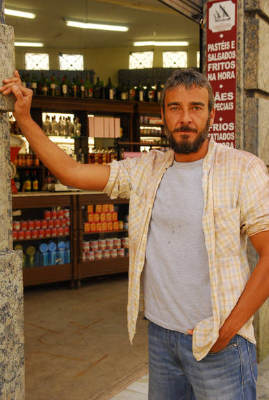 Alexandre Borges interpreta Raul Cadore em 'Caminho das Índias', 2009