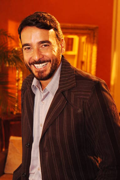 Alexandre Borges interpreta Alberto Sabatini em 'Belíssima', 2005