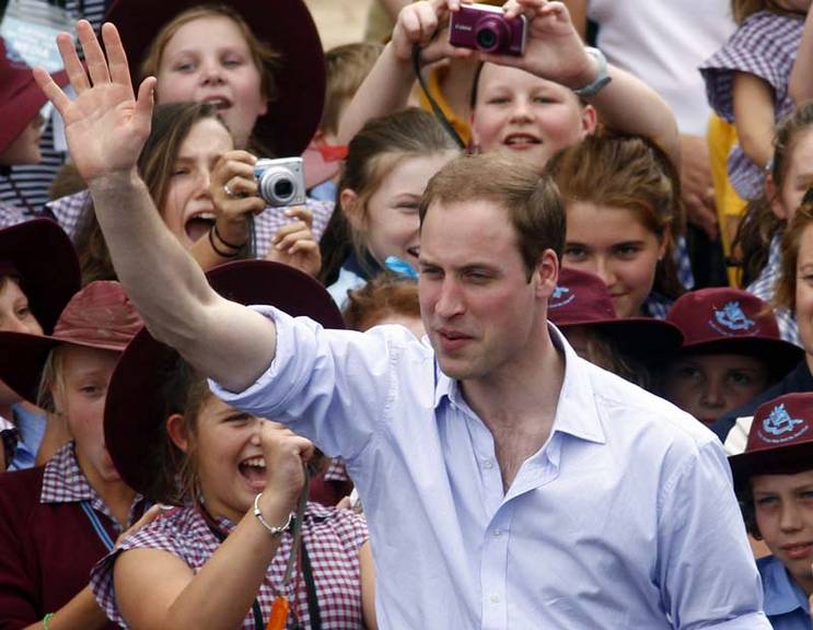 Príncipe William se diverte em viagem oficial na Austrália