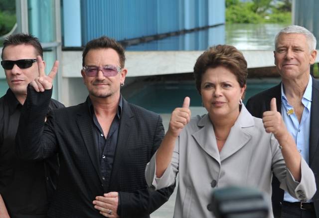 Bono Vox em visita à presidente Dilma Rousseff