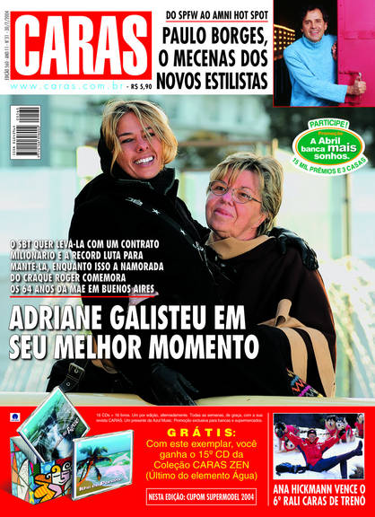 Adriane Galisteu estampa capas da Revista CARAS