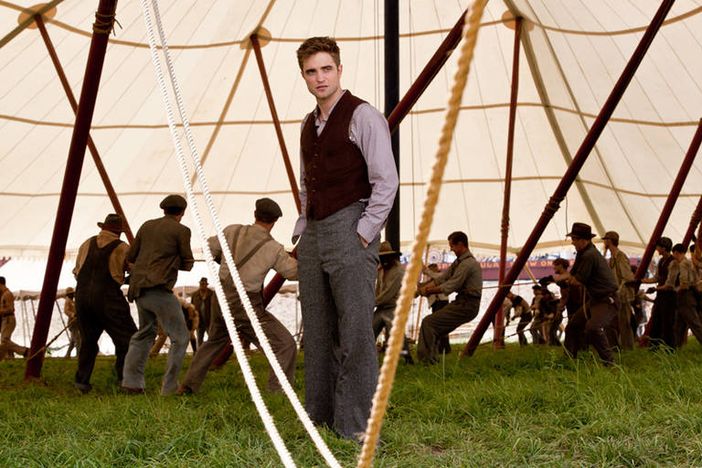 Jacob (Robert Pattinson)