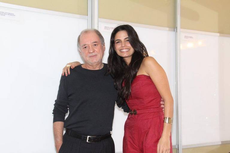 Emanuelle Araújo e seu entrevistado Marcílio Moraes