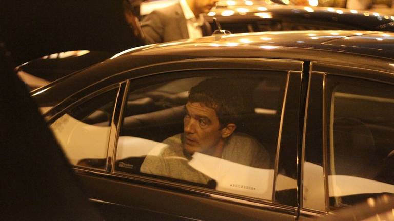 Antonio Banderas chega ao Brasil