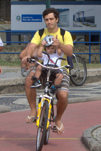 Thiago Rodrigues e o filho Gabriel