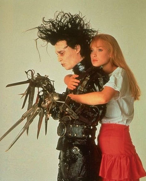 Johnny Depp no clássico Edward Mãos-de-Tesoura, em 1990