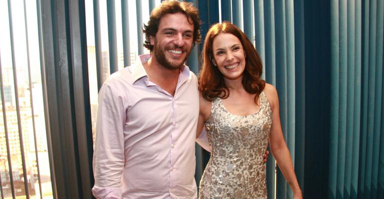 Rodrigo Lombardi e Carolina Ferraz, os protagonistas de 'O Astro'