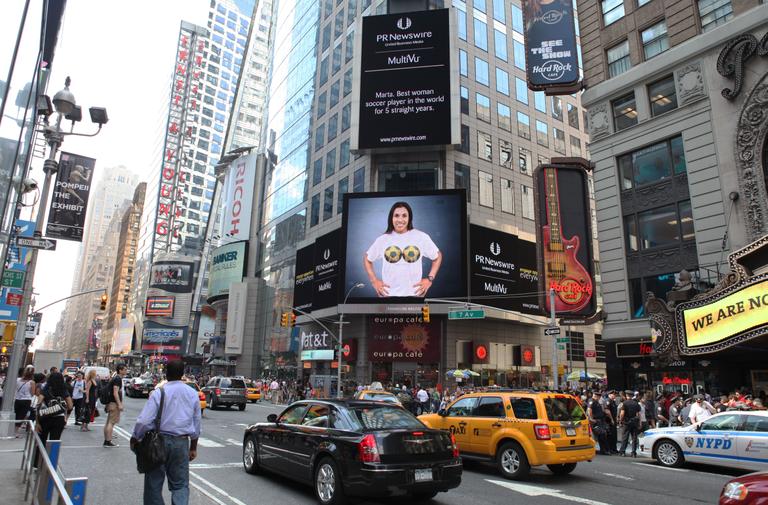 Marta em campanha do 'Instituto Arte de Viver Bem' em Nova York