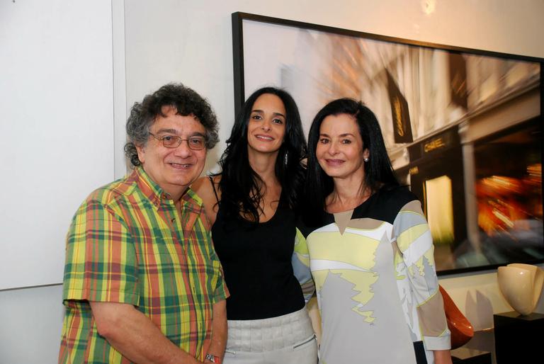 Olivio Tavares de Araujo, Fernanda Naman e Vera Maluf