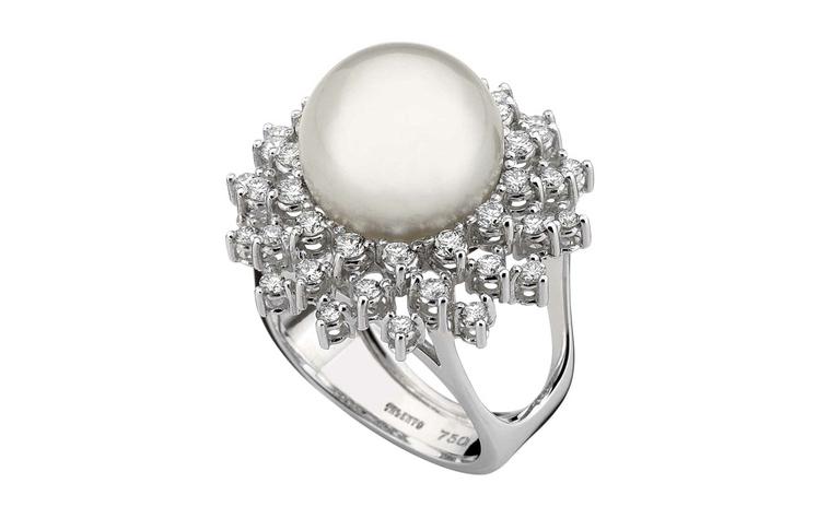 Anel de ouro branco com diamantes e pérola South Sea Talento Joias 00 3081-9000 (talentojoias.com.br)