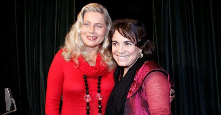 Vera Fischer e Regina Duarte na estreia de 'As Polacas - Flores do Lodo'
