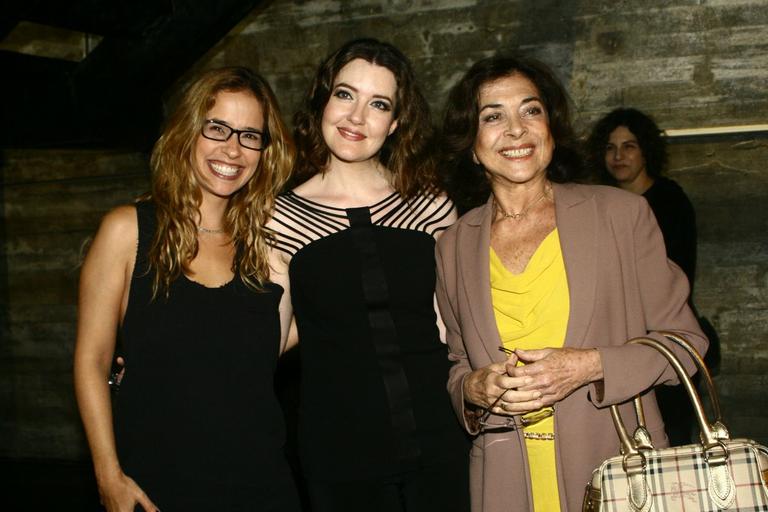 Paloma Duarte, Larissa Maciel e Betty Faria