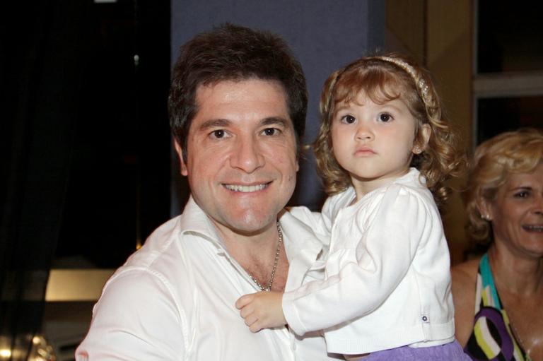 Daniel com a filha Lara