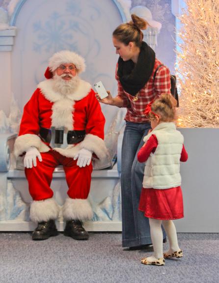Filha de Jessica Alba pede presentes ao Papai Noel 