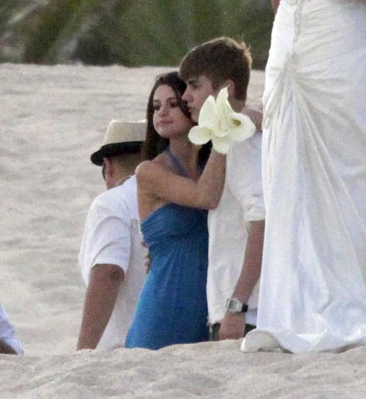 Selena Gomez e Justin Bieber em casamento no México